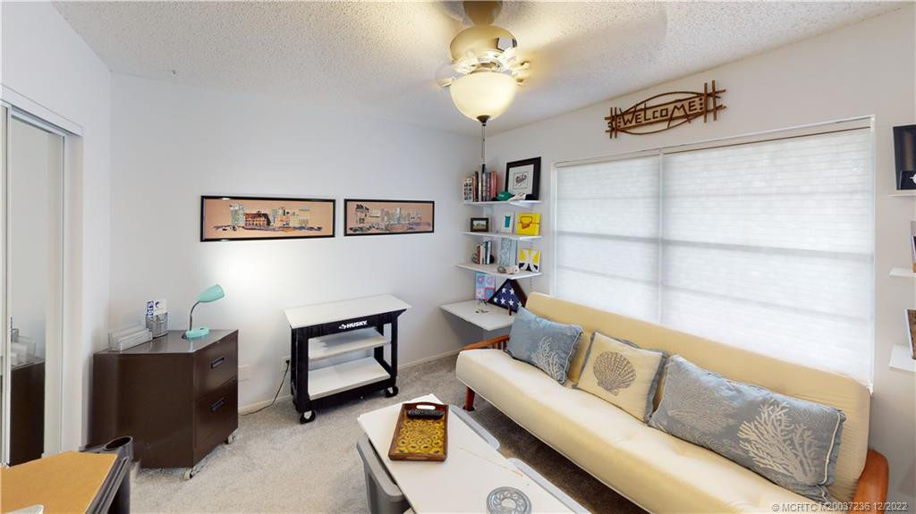Guest bedroom