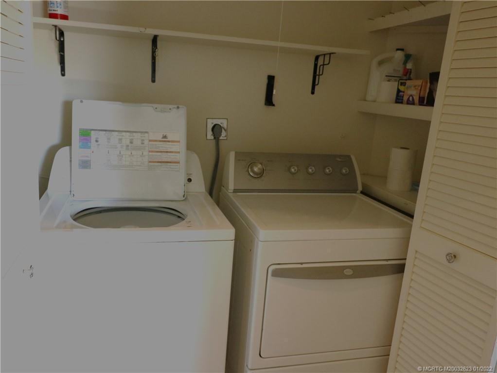 washer/dryer in unit