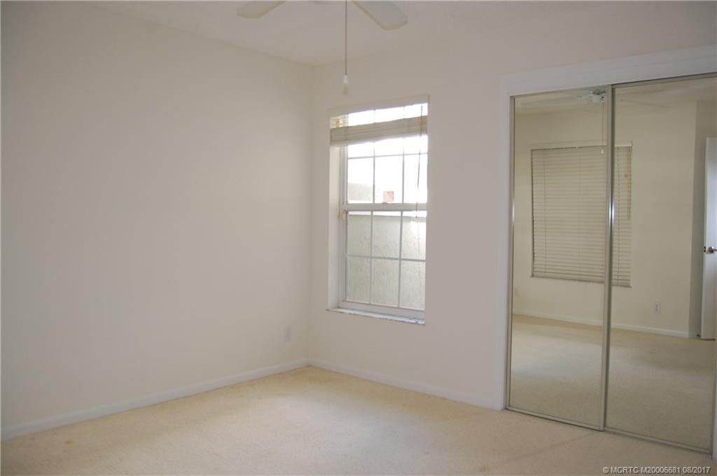 Guest bedroom 1