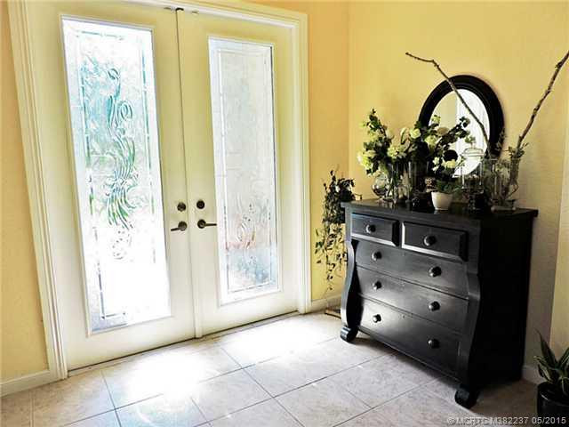 Interior Space/Layout. Foyer Enter