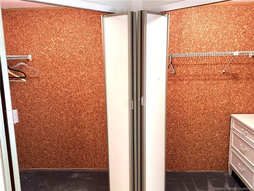 Double Walk-in Closets in Bed #2 - Cedar Lined