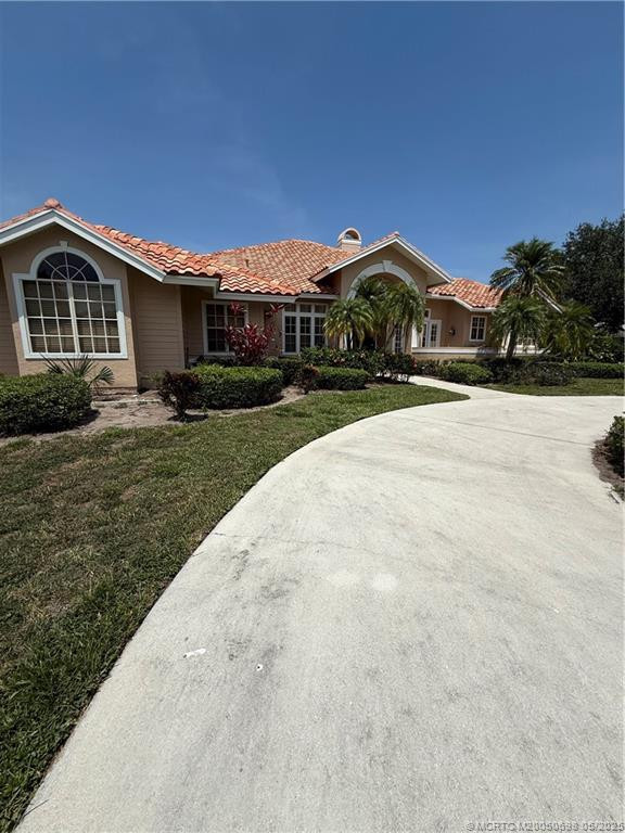 4 bedroom Single Family Residence at 2175 SW Forest Hills Lane, Crane Creek Racquet Club All Ph, Palm City — photo 2