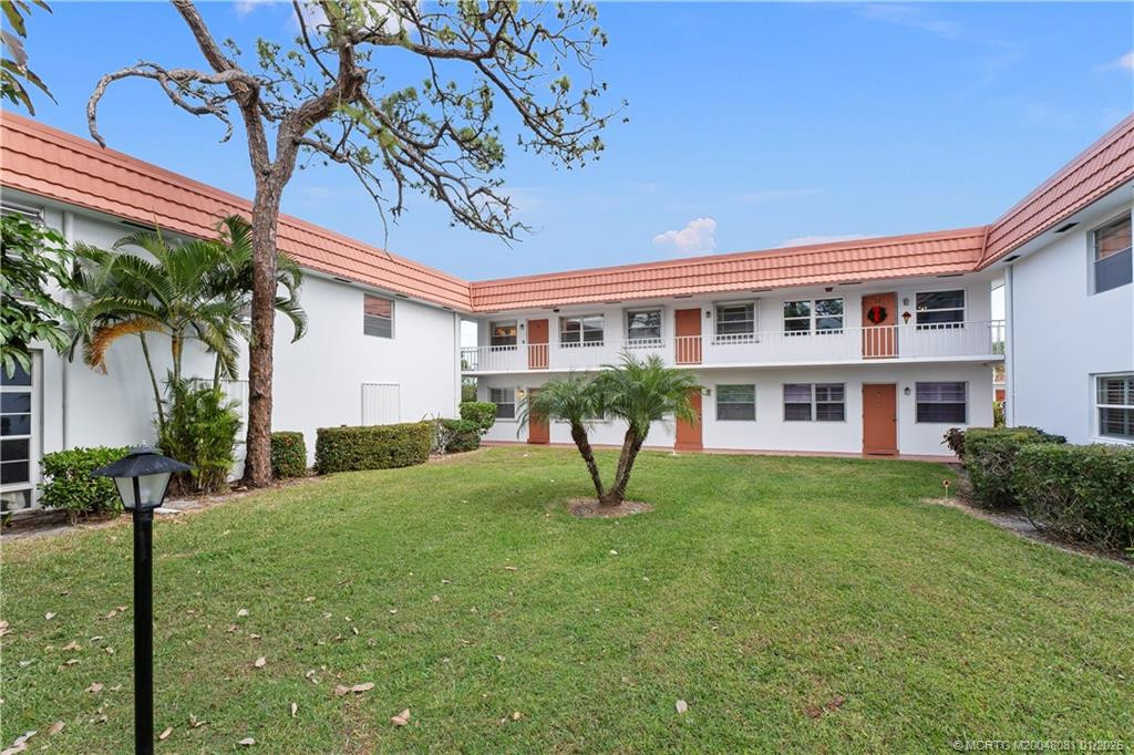 Property photo for 2600 SE Ocean Boulevard HH-10, Stuart, FL 34996