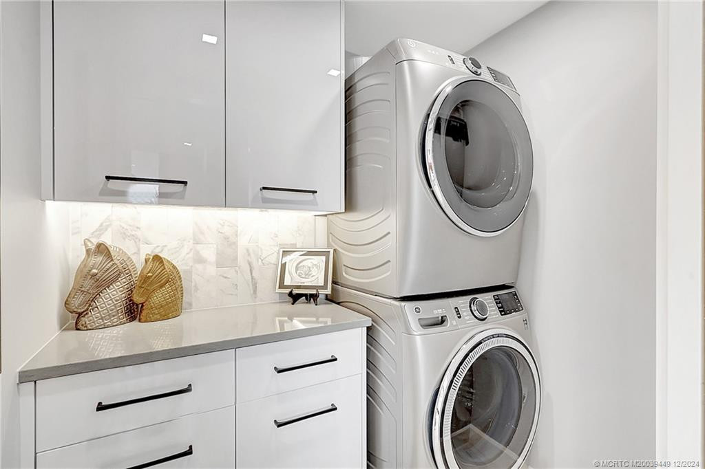 Full-size GE wi-fi enabled washer and dryer