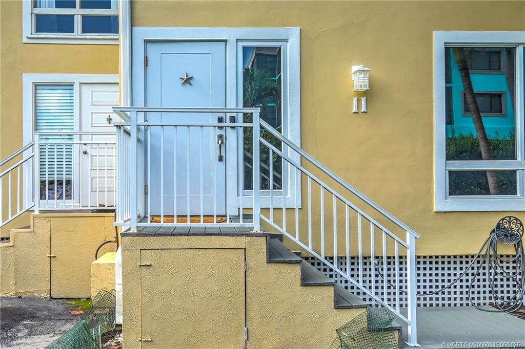 Photo 4 at 245 NE Macarthur Boulevard 11, Stuart