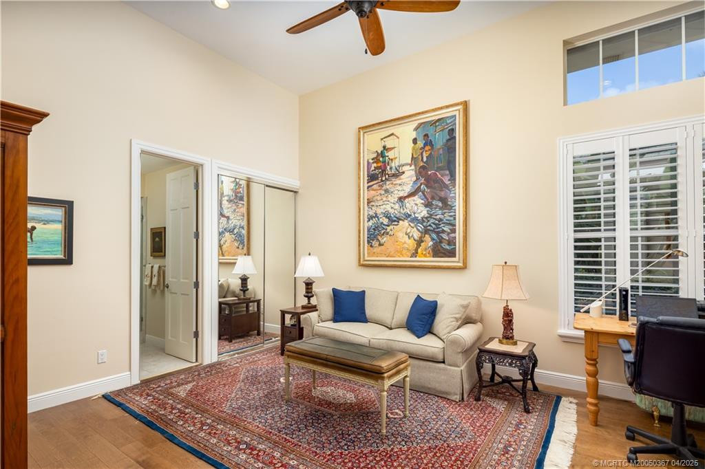 Second bedroom/study with full bath