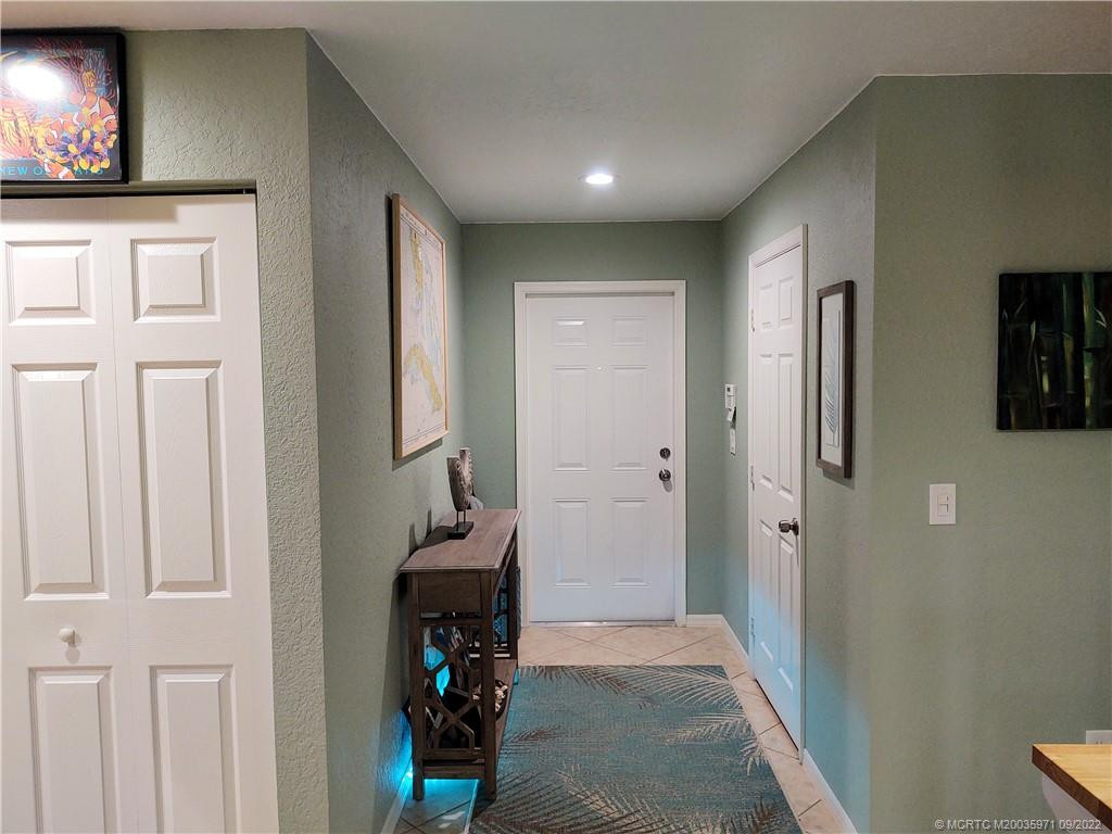 Photo 3 at 2778 SE Birmingham Drive 3107, Stuart