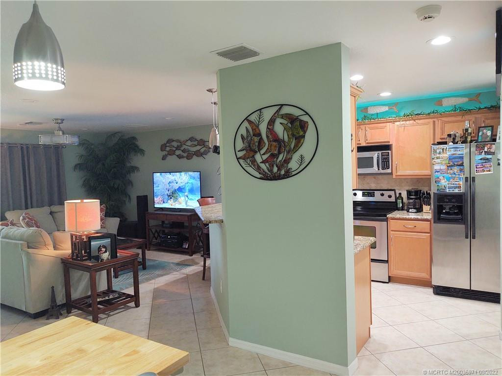 Photo 5 at 2778 SE Birmingham Drive 3107, Stuart