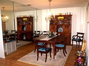 Family size Dining Room