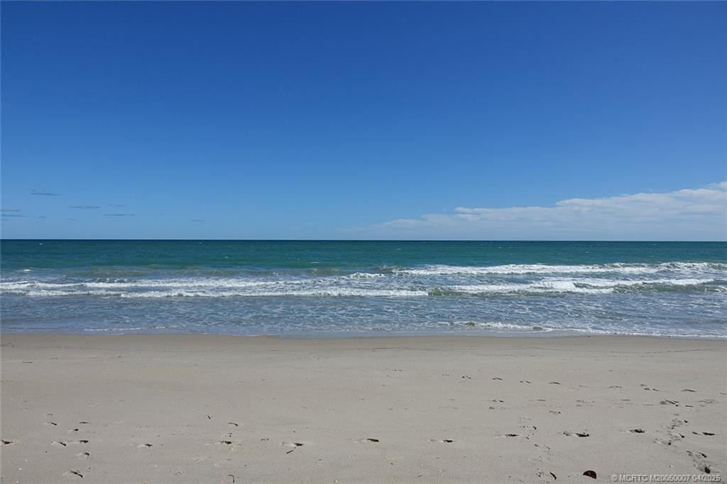Photo 4 at 3880 N Highway A1A 905, Fort Pierce