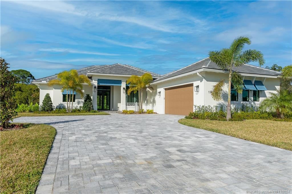 Photo 2 at 138 SE Via Lago Garda, Port St. Lucie
