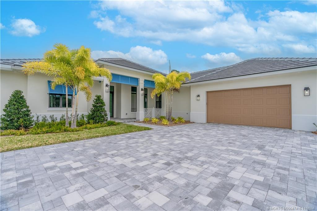 Photo 4 at 138 SE Via Lago Garda, Port St. Lucie