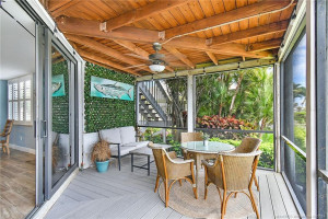 Screened-In Patio