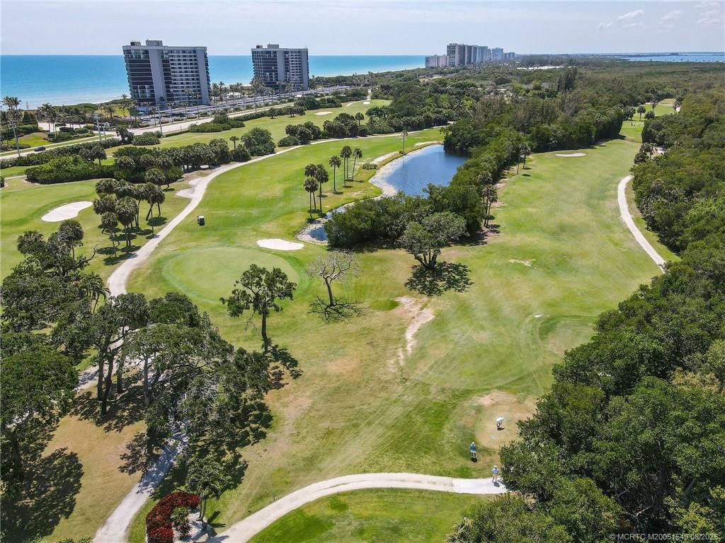 Island Dunes CC