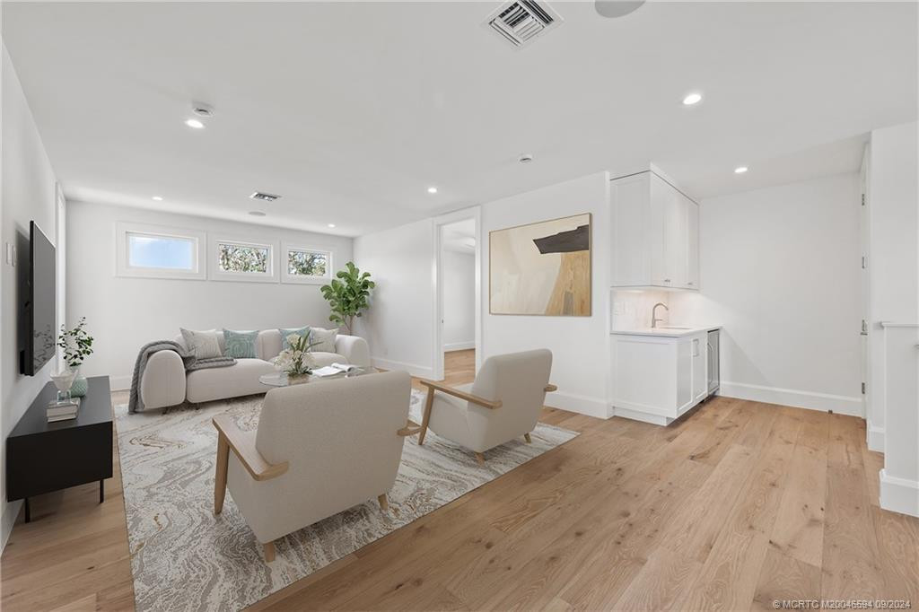 Virtual Staging