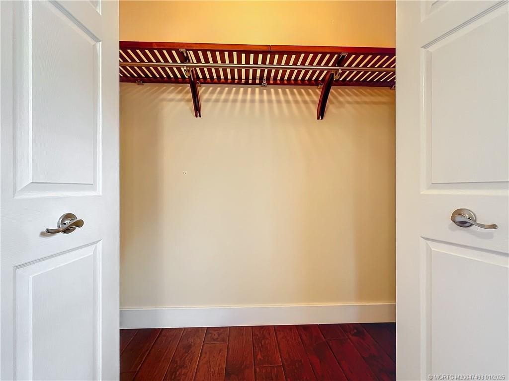 Nice size closets.