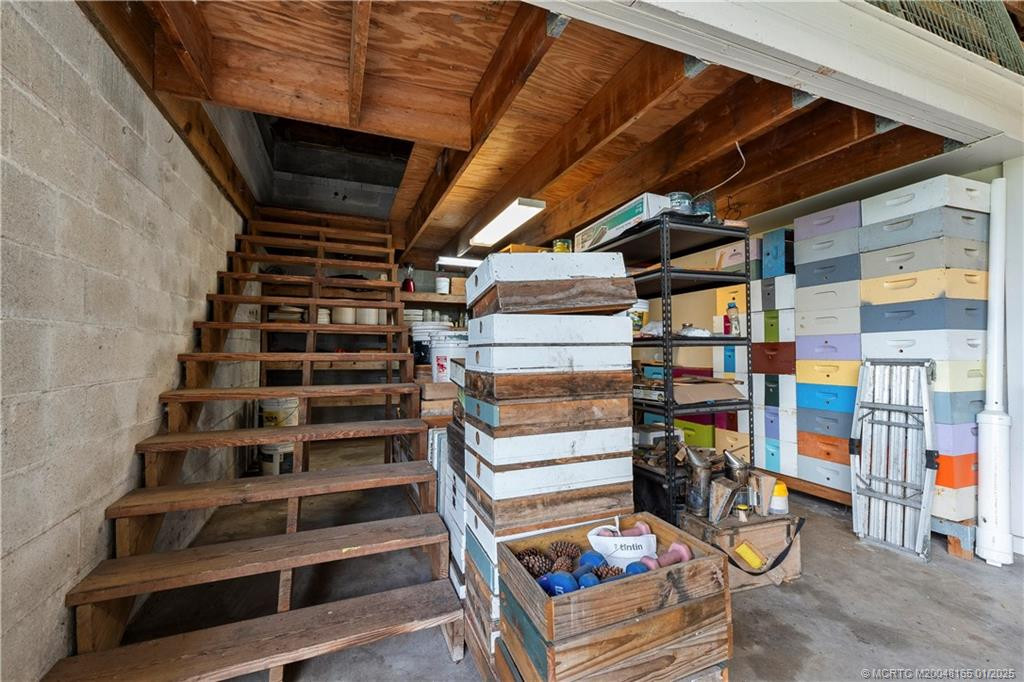3000 sq. ft. CBS garage/shop stairs to loft storage