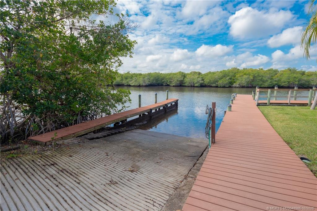 Community boat ramp