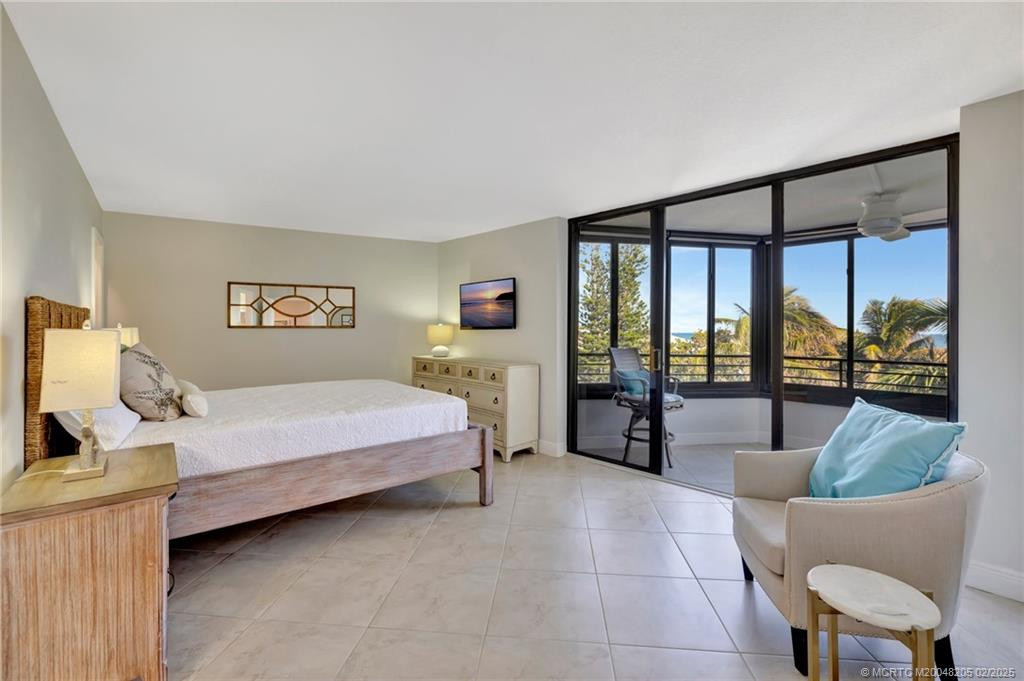 Primary Bedroom facing the Ocean