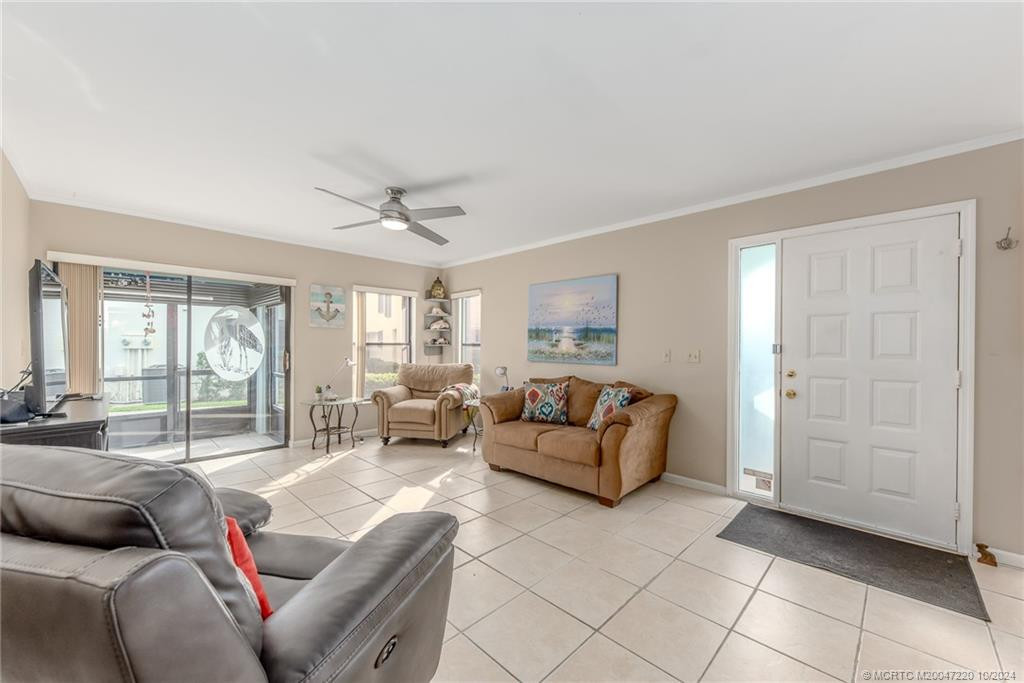 Generous Living Space
