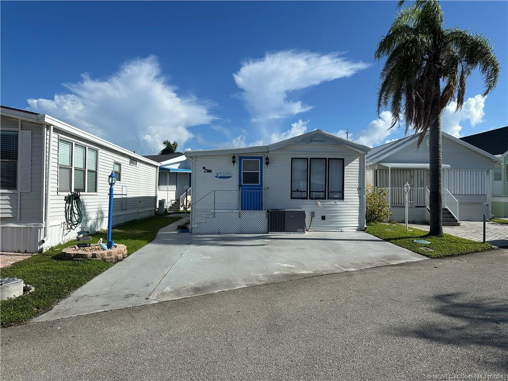 Property photo for 664 Nettles Boulevard, Jensen Beach, FL 34957