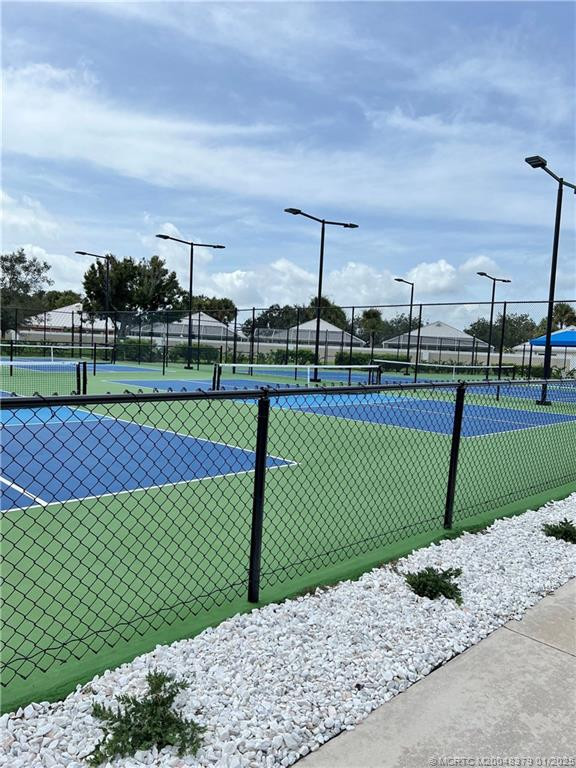 Community Tennis Courts