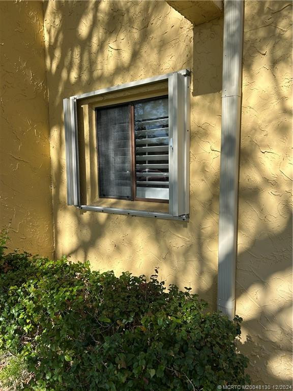 Accordian shutters