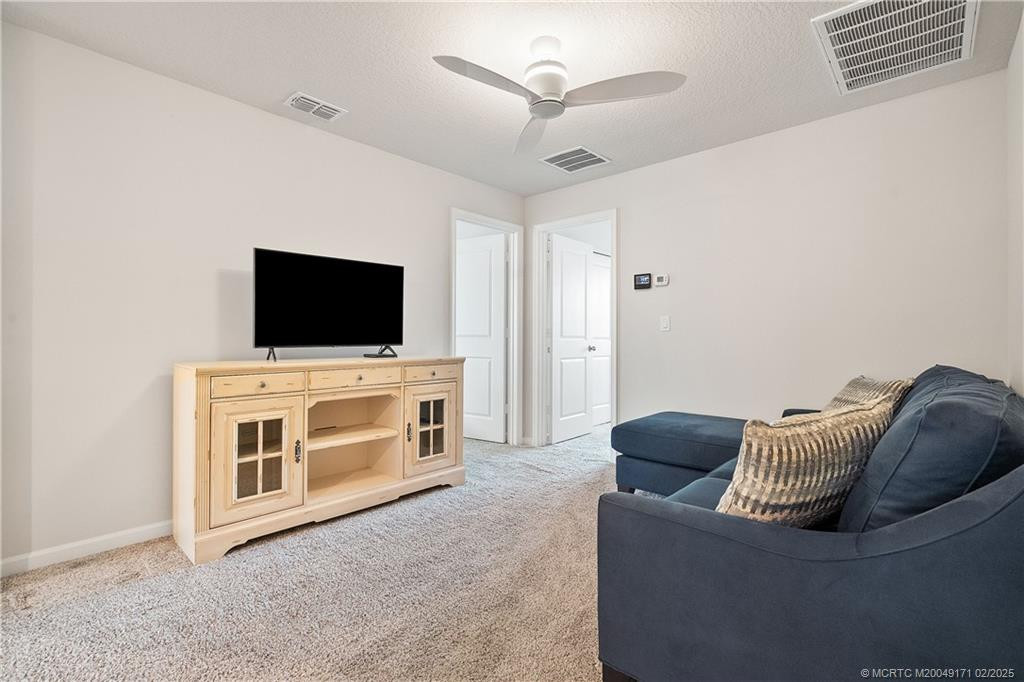 Bonus oversized area