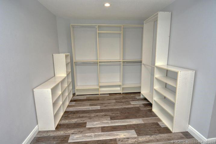 Open Primary closet