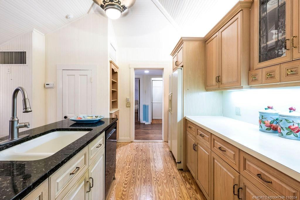 535 SW Siesta Way, Stuart FL - photo 17 of 63