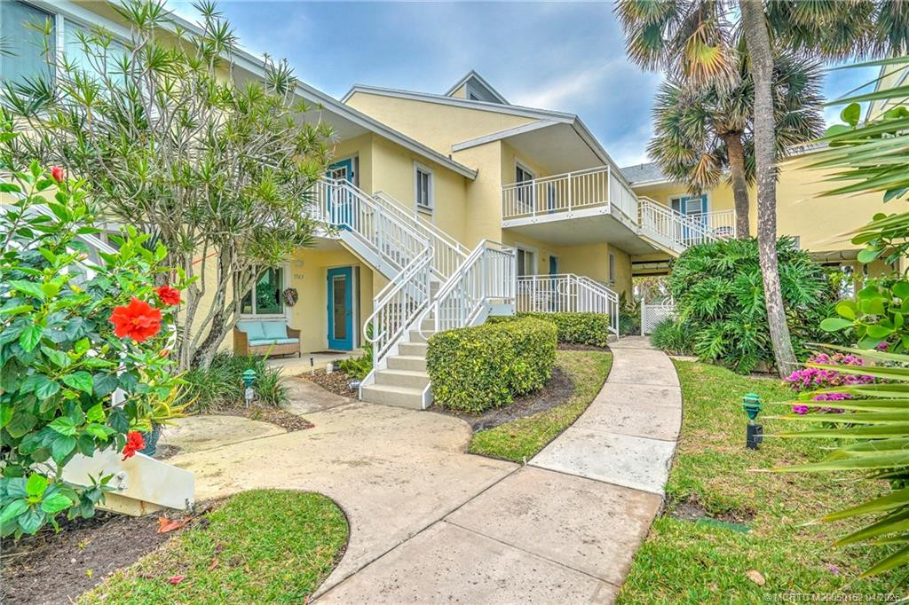 Photo 3 at 5563 NE Gulfstream Way, Stuart