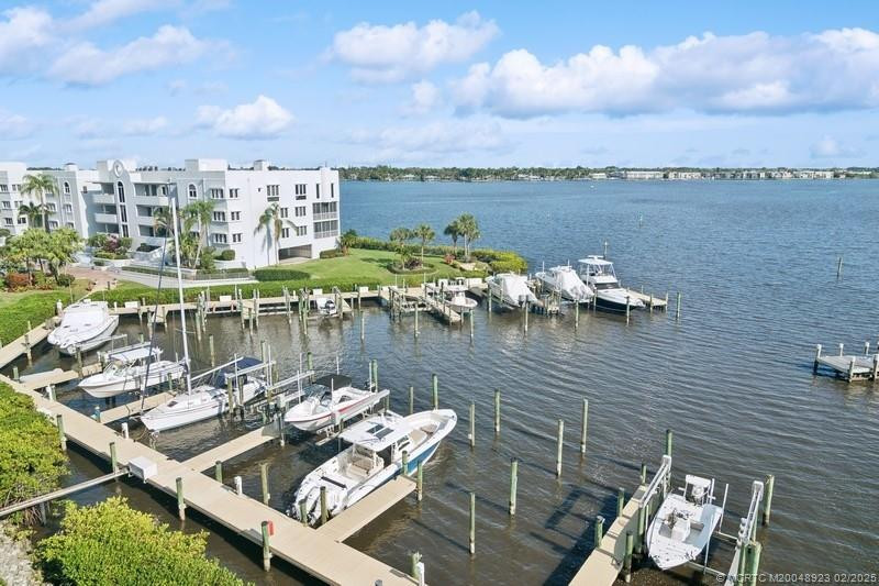 Admiralty Yacht Club...