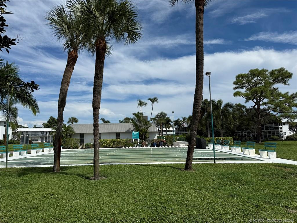 Shuffleboard Courts