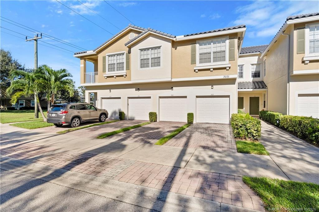 3031 SE Lexington Lakes Drive 201, Stuart – sold