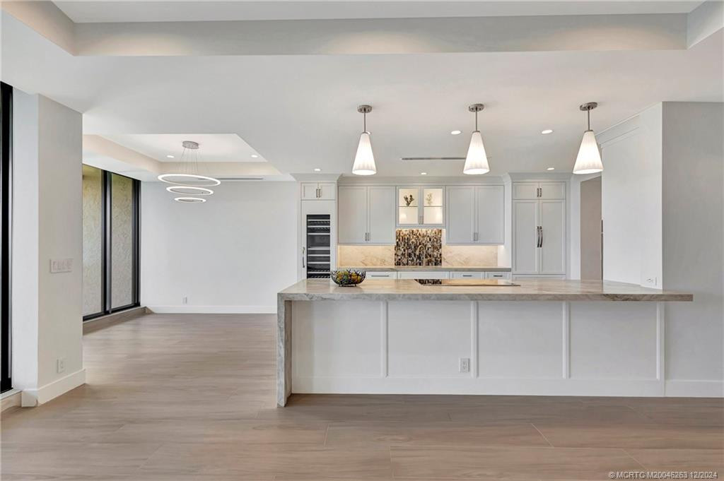 Plenty of room for seating at this breakfast bar