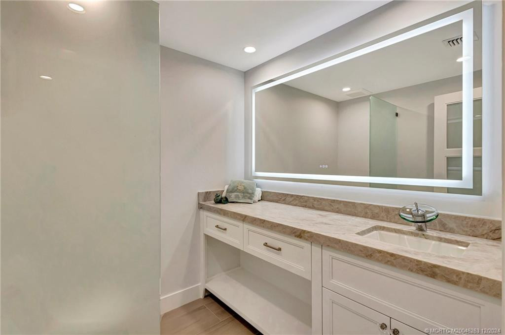 Half bath adjoins the den/office