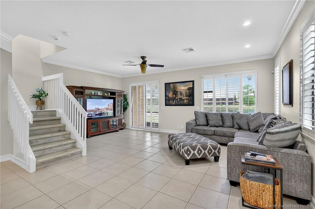 Crestwood Condo
