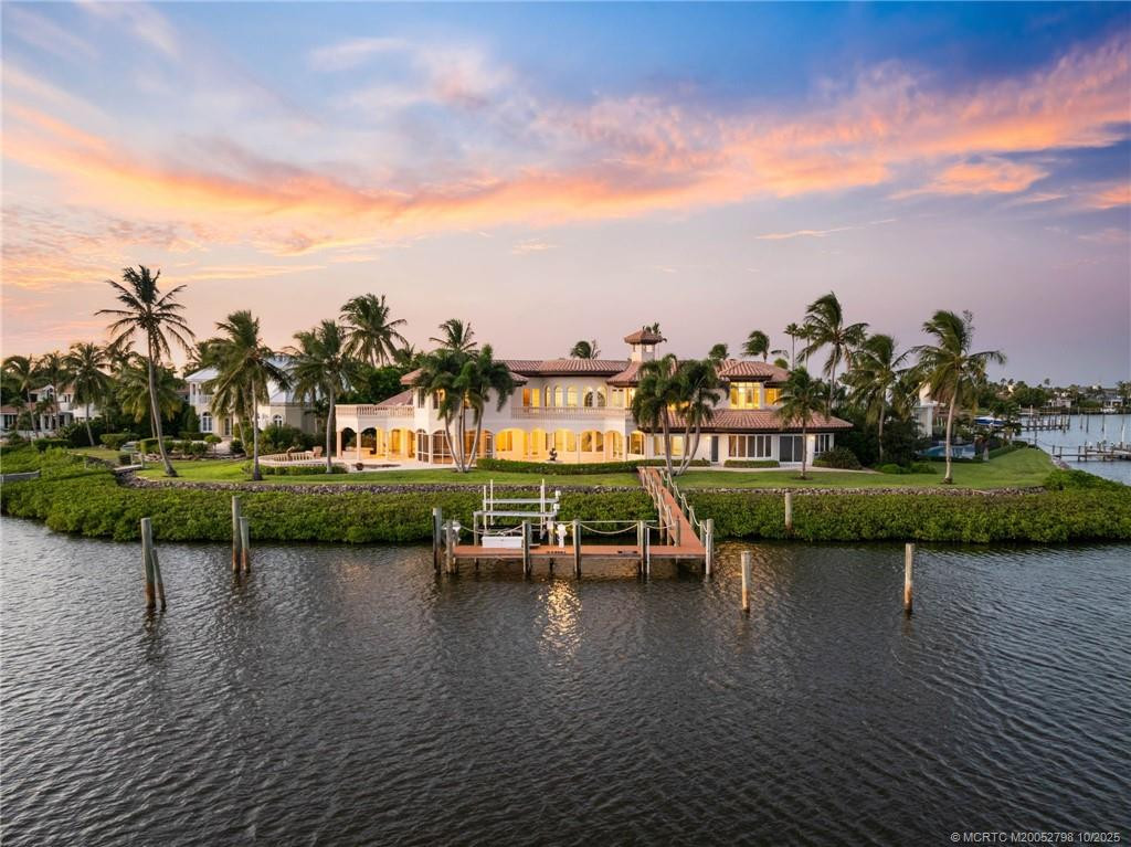 4 bedroom Single Family Residence at 2440 SE Bahia Way, Sailfish Point, Stuart — photo 2