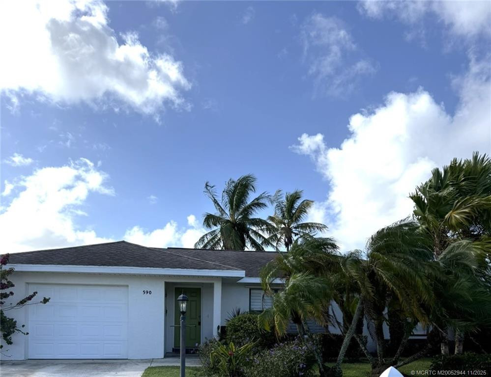 Property photo for 590 NE Lima Vias, Jensen Beach, FL 34957