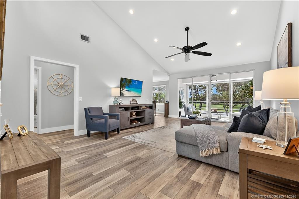 12463 Harbour Ridge Boulevard 2-6, Palm City – sold