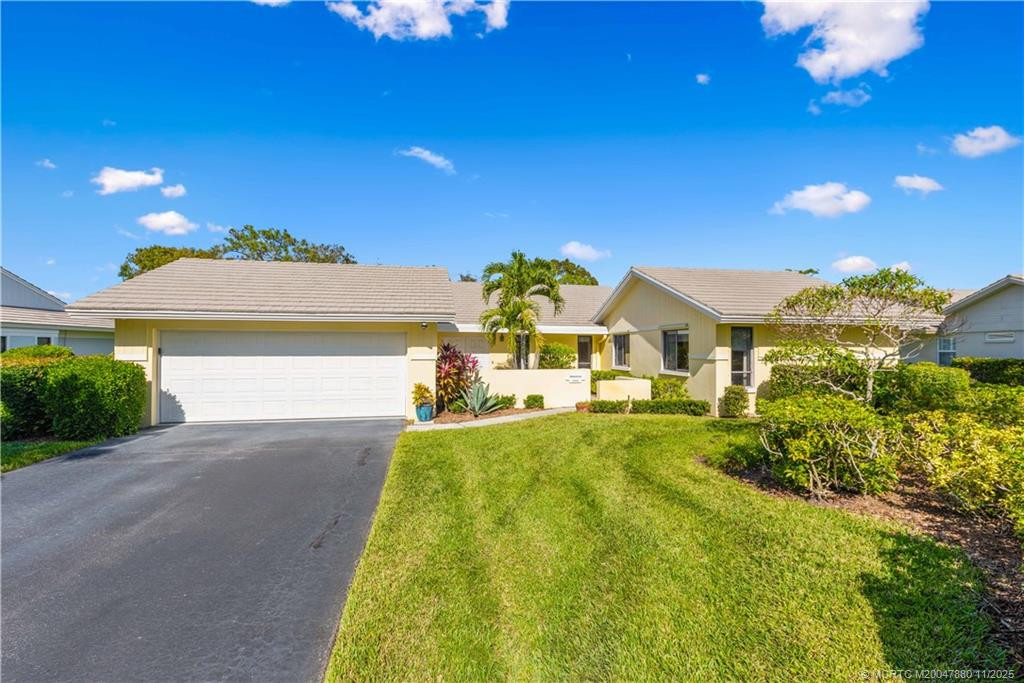 2106 NW Greenbriar Lane, Palm City – sold