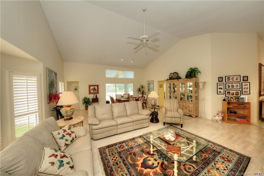 Photo 7 at 5903 SE Glen Eagle Way, Stuart