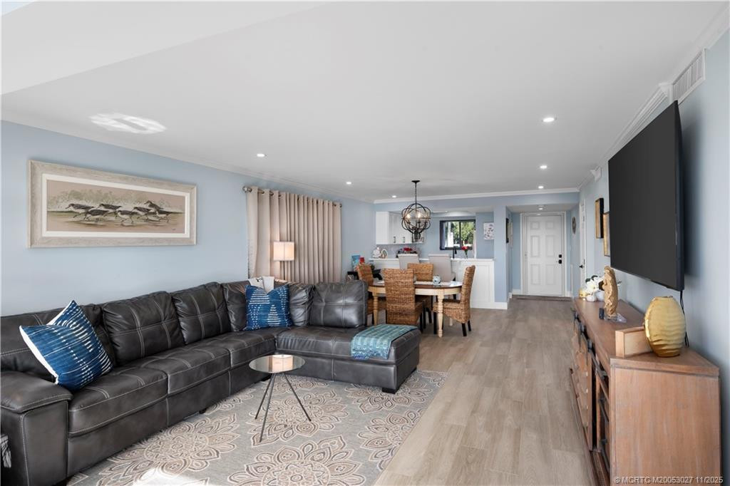 Flexible, spacious living