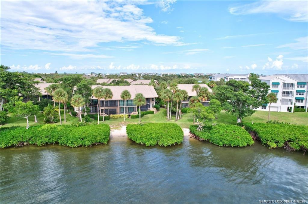 248 NE Edgewater Drive, Stuart – sold
