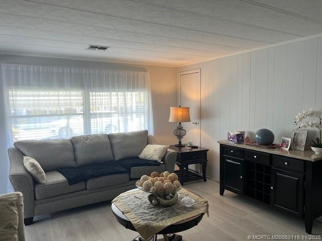 661 Sun Ray Court, Boynton Beach FL - photo 9 of 46