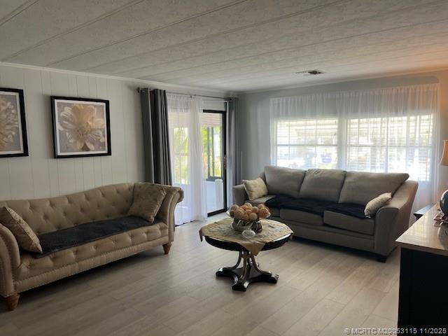 661 Sun Ray Court, Boynton Beach FL - photo 10 of 46