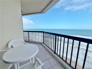 Balcony2