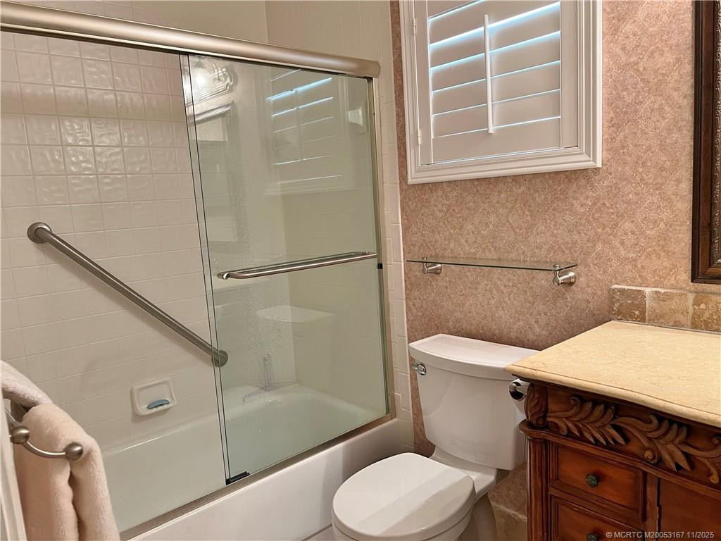 2nd Bathroom