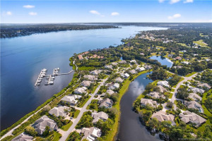 Aerial of Mariner Village