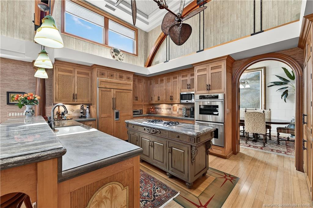 Honed Marble & Granite Countertops